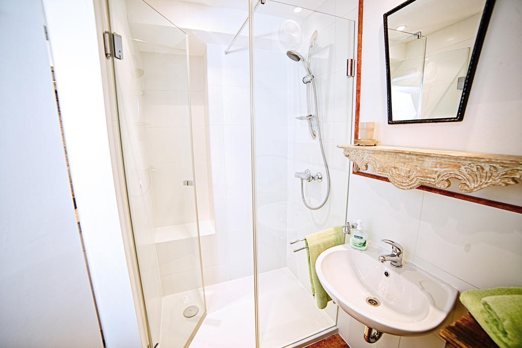 Salzburg Place To Stay Eksteriør billede
