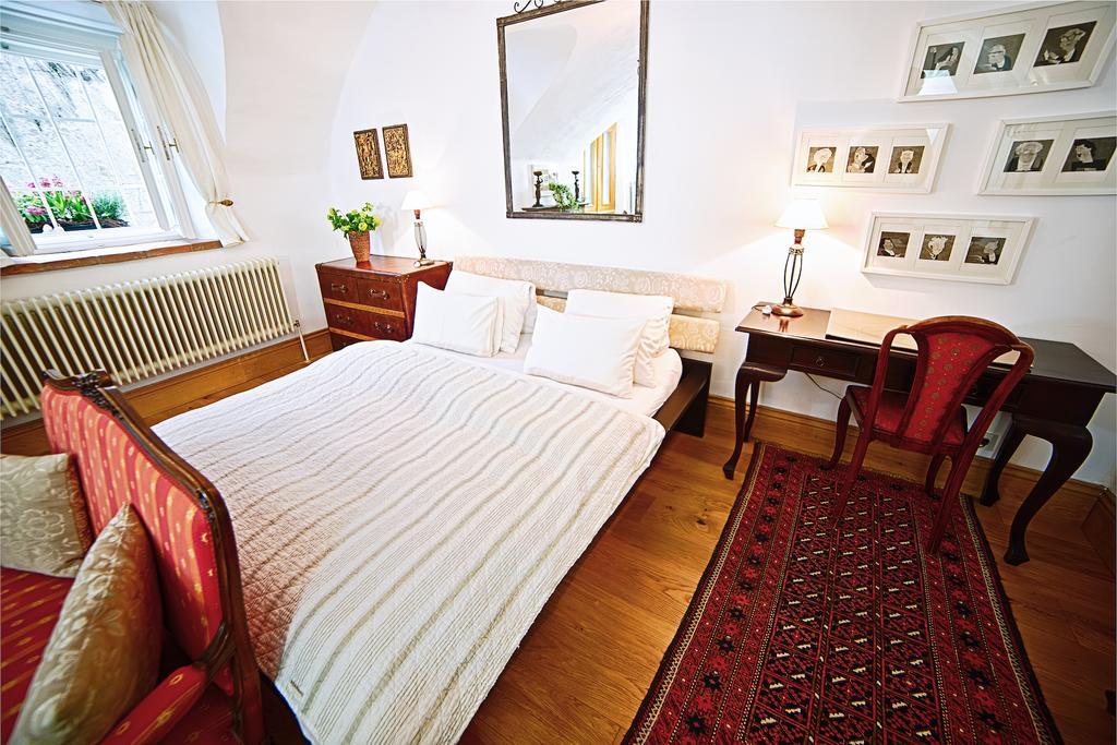Salzburg Place To Stay Eksteriør billede